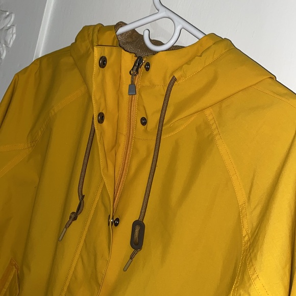 Eddie Bauer Women’s Port Townsend Jacket - Picture 3 of 8